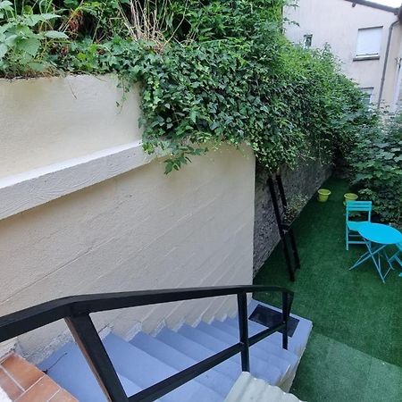 Appartement Rethel - Netflix - Marc & Cecile Exteriör bild
