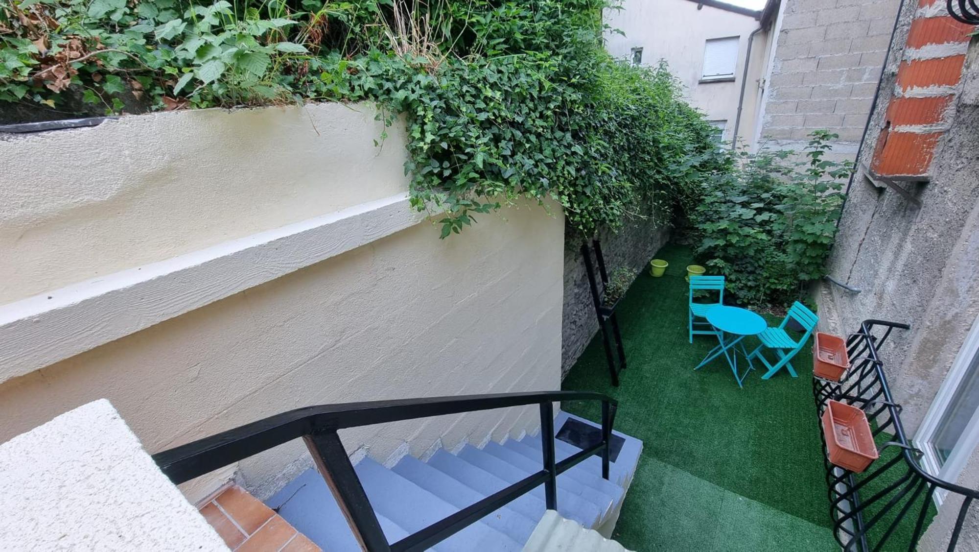 Appartement Rethel - Netflix - Marc & Cecile Exteriör bild